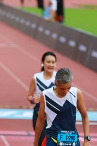 BIB: 1908
                            <button type="button" onclick="openModal(4607069)" class="btn btn-primary btn-sm float-right btn-popup" data-toggle="modal" data-target=".modal-high-quality">
                        <i class="fas fa-shopping-cart"></i> Add to Cart
                    </button>
                                            <button type="button" onclick="isThisMe(4607069, true)" class="btn btn-success btn-sm float-right btn-popup btn-isme hidden" data-toggle="tooltip" data-placement="bottom" title="นี่คือรูปของคุณใช่ไหม คลิกที่นี่เพื่อเอาเข้าอัลบั้ม">
                        <i class="fas fa-plus"></i> Add to album
                    </button>
                    <button type="button" onclick="isThisMe(4607069, false)" class="btn btn-warning btn-sm float-right btn-popup btn-isnotme hidden">
                        <i class="fas fa-ban"></i> Remove from album
                    </button>